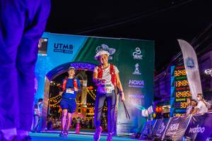 BIB: 3248, 1348, 124850, 8830
                            <button type="button" onclick="openModal(21811598)" class="btn btn-primary btn-sm float-right btn-popup" data-toggle="modal" data-target=".modal-high-quality">
                        <i class="fas fa-shopping-cart"></i> Add to Cart
                    </button>
                                            <button type="button" onclick="isThisMe(21811598, true)" class="btn btn-success btn-sm float-right btn-popup btn-isme hidden" data-toggle="tooltip" data-placement="bottom" title="นี่คือรูปของคุณใช่ไหม คลิกที่นี่เพื่อเอาเข้าอัลบั้ม">
                        <i class="fas fa-plus"></i> Add to album
                    </button>
                    <button type="button" onclick="isThisMe(21811598, false)" class="btn btn-warning btn-sm float-right btn-popup btn-isnotme hidden">
                        <i class="fas fa-ban"></i> Remove from album
                    </button>